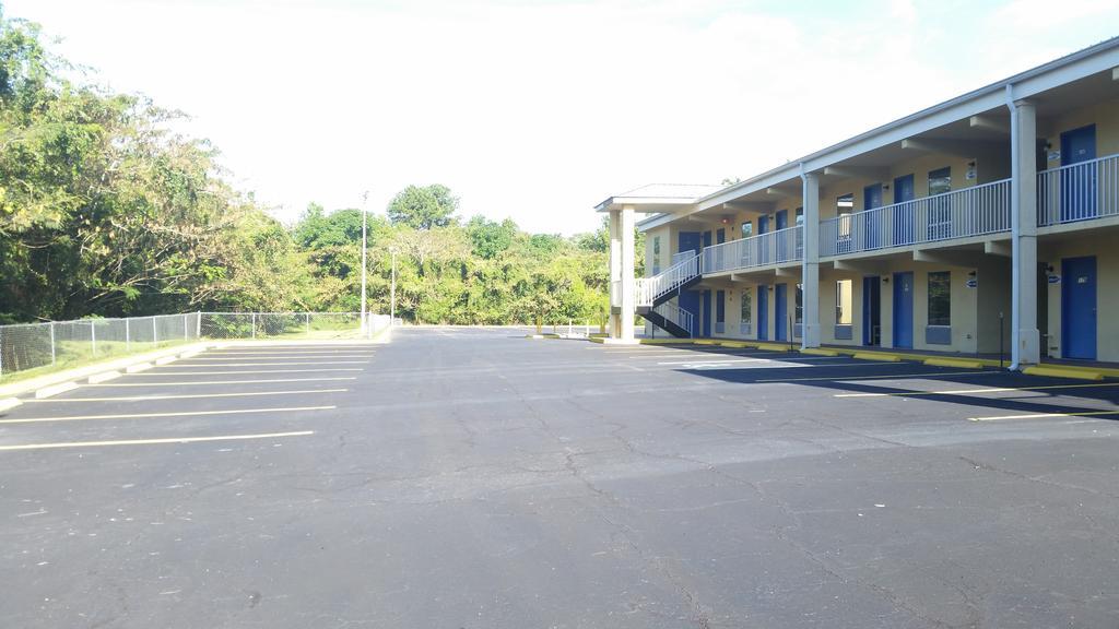 Royal Inn Alachua Exterior foto